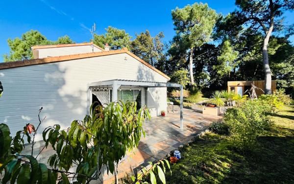 Maison à vendre    4 pièces •  Saint-Augustin