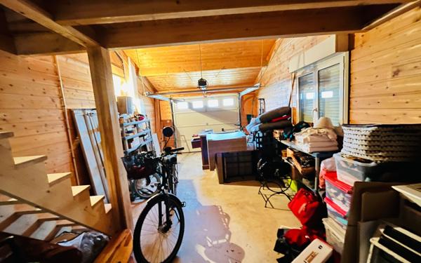 Maison à vendre    4 pièces •  Saint-Augustin