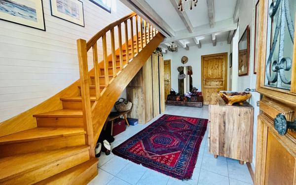 Maison à vendre    4 pièces •  Saint-Augustin