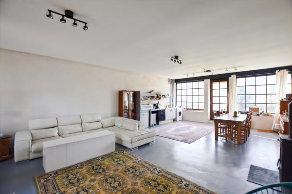 Maison à PARIS L' HOPITAL de 154 m2 avec 1452 m2 de terrain