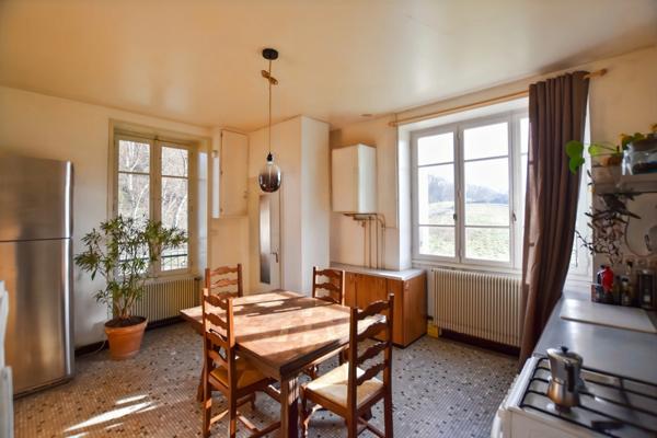 Maison à PARIS L' HOPITAL de 154 m2 avec 1452 m2 de terrain