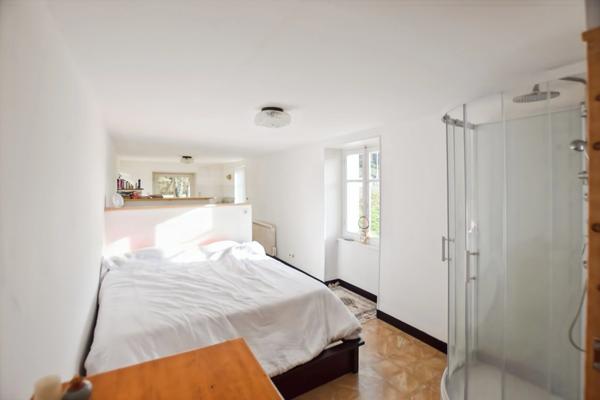 Maison à PARIS L' HOPITAL de 154 m2 avec 1452 m2 de terrain