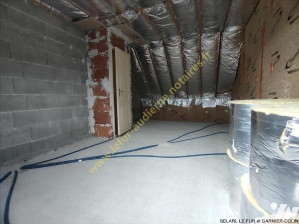 PROXIMITÉ PLAGE ET COMMERCES