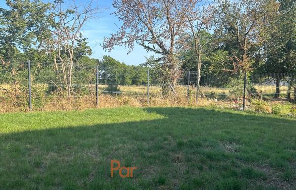 SEMUSSAC PROCHE COMMERCES