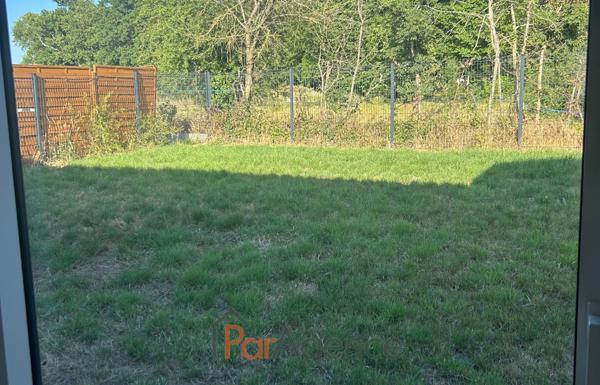 SEMUSSAC PROCHE COMMERCES