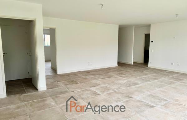 SEMUSSAC PROCHE COMMERCES