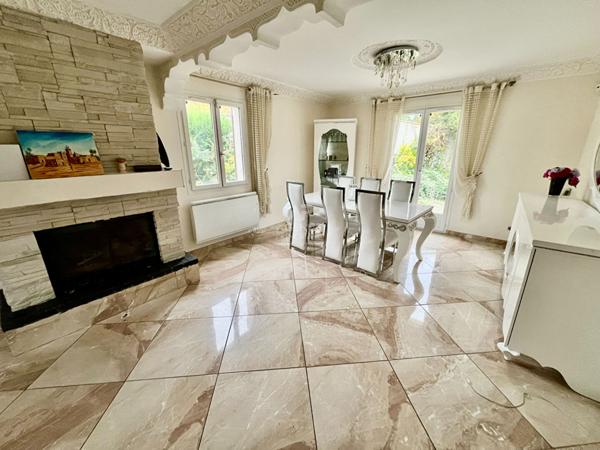 Maison Cergy 6 pièce(s) 155 m2 €460 000 ** - Référence 2046