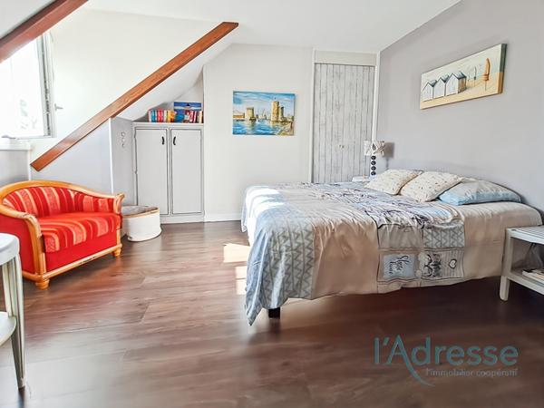 ARPAJON ? Belle maison familiale avec terrain constructible ? 150 m² habitables sur 1400 m² de terrain