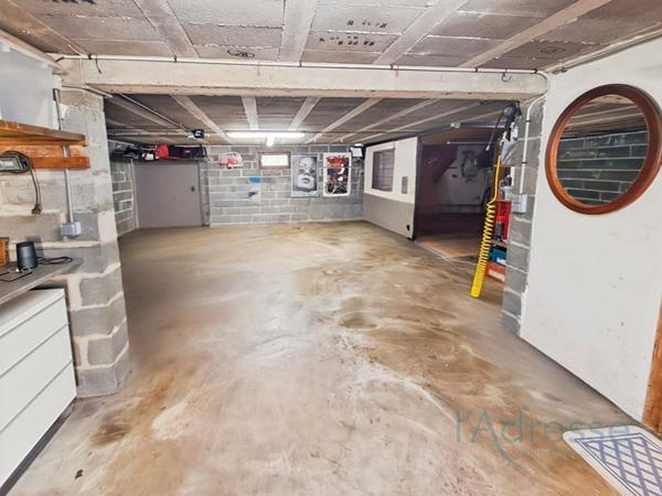 ARPAJON ? Belle maison familiale avec terrain constructible ? 150 m² habitables sur 1400 m² de terrain