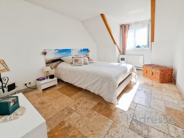 ARPAJON ? Belle maison familiale avec terrain constructible ? 150 m² habitables sur 1400 m² de terrain