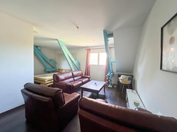 Mignaloux beauvoir : une maison avec potentiel locatif aux portes de Poitiers