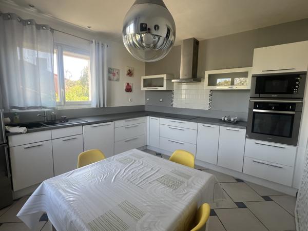 Mignaloux beauvoir : une maison avec potentiel locatif aux portes de Poitiers