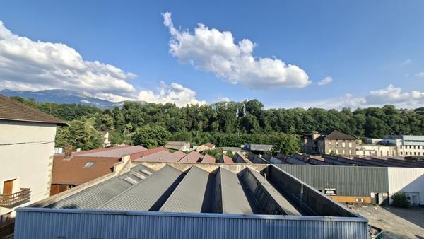 À vendre à Voiron, Appartement T4 / 3CH.