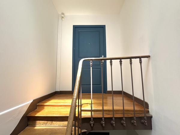Immeuble mixte – 4 logements et commerce – Hyper-centre de Saintes