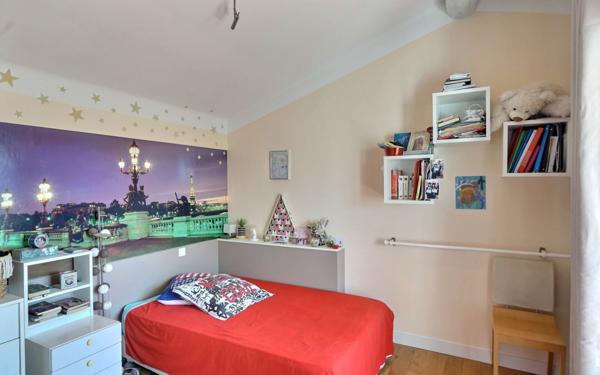 Maison à vendre    4 pièces • 147 m2 Mouans-Sartoux