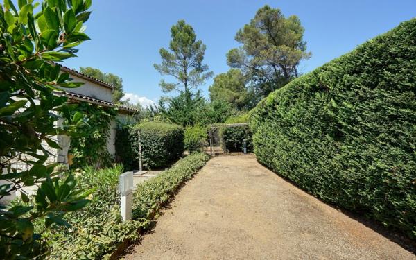 Maison à vendre    4 pièces • 147 m2 Mouans-Sartoux