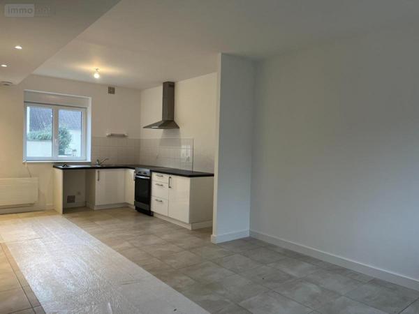 Appartement à louer à L'Huisserie en Mayenne (53970), ref : 53003-L19