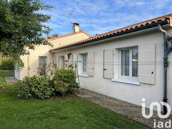 Maison à vendre 4 pièces 127 m² Lezay