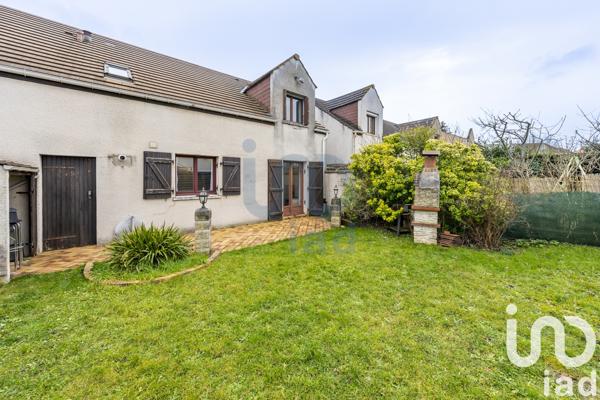 Maison à vendre 5 pièces 96 m² Lieusaint