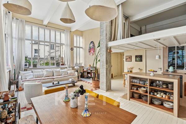 Loft baigné de lumière Paris XVIII