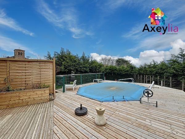 Saint-Germain-Laval (42260) A VENDRE - SECTEUR SAINT-GERMAIN-LAVAL - CHARMANTE MAISON EN PIERRES, 4 CHAMBRES, TERRAIN ET PISCINE