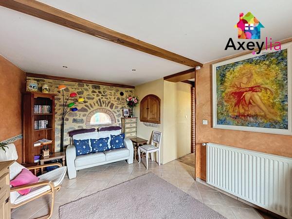 Saint-Germain-Laval (42260) A VENDRE - SECTEUR SAINT-GERMAIN-LAVAL - CHARMANTE MAISON EN PIERRES, 4 CHAMBRES, TERRAIN ET PISCINE