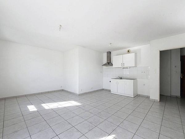 Appartement 2 pièces                                        - 44600 Saint-Nazaire - Sud-Ouest Réf : 125445