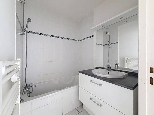 Appartement 2 pièces                                        - 44600 Saint-Nazaire - Sud-Ouest Réf : 125445