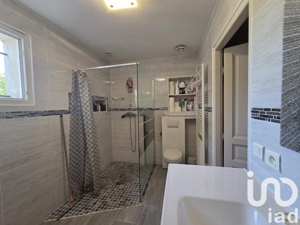 Maison à vendre 5 pièces 145 m² Entraigues-sur-la-Sorgue