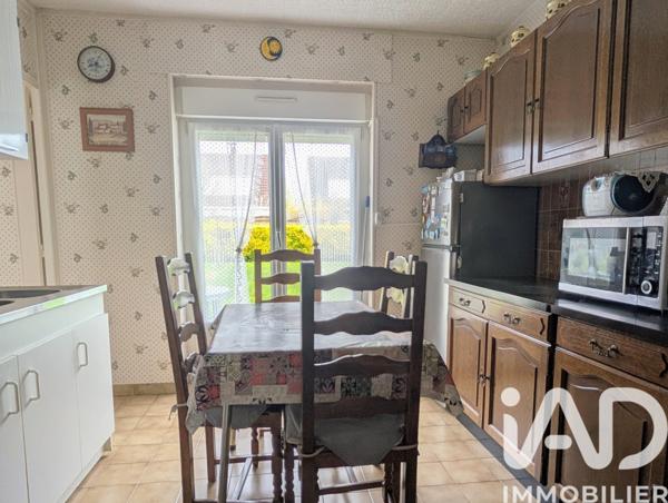 Maison à vendre 5 pièces 103 m² Châlons-en-Champagne