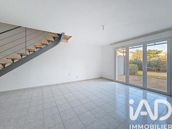 Appartement à vendre 3 pièces 78 m² Saint-Martin-de-Crau