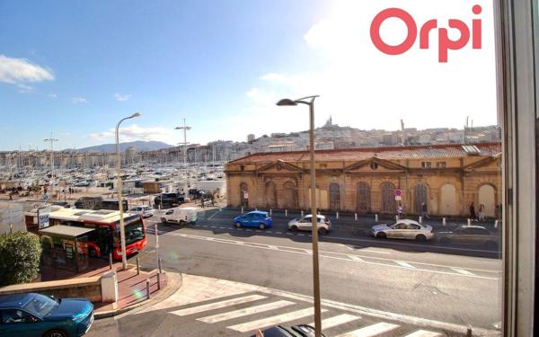 Appartement à vendre    3 pièces • 54,30 m2 Marseille 2