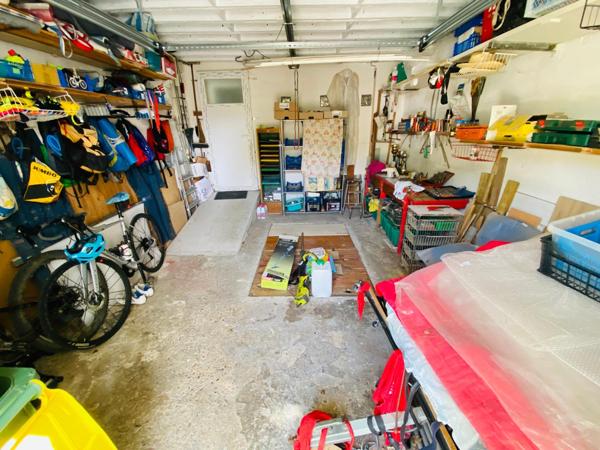 CENON – Maison rénovée 122 m² – Parcelle 813 m² – 4 chambres – Jardin, potager – Dépendance – Cave – Garage – Hammam