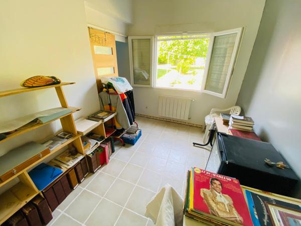 CENON – Maison rénovée 122 m² – Parcelle 813 m² – 4 chambres – Jardin, potager – Dépendance – Cave – Garage – Hammam