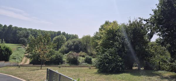 Maison à 5 min du centre de Ruffec avec Vue Exceptionnelle