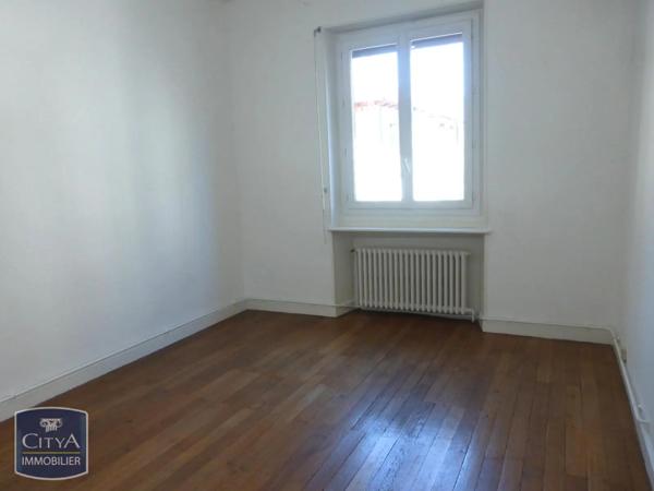 Appartement à louer 4 pièces 97.86m²