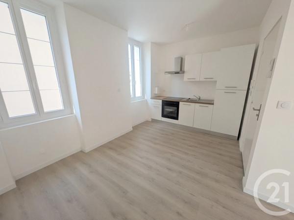 Appartement Studio à vendre  1 pièce - 21,80 m 2   TOULON  - 83
