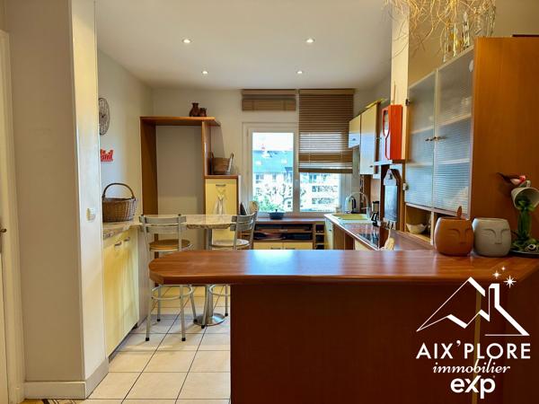 Appartement de type T4 avec jardin et garage