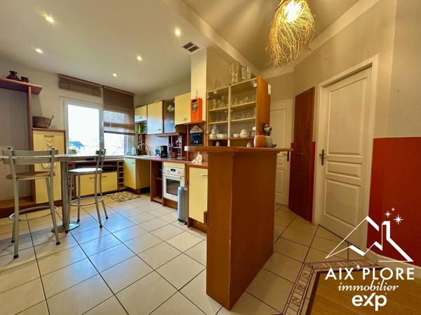 Appartement de type T4 avec jardin et garage