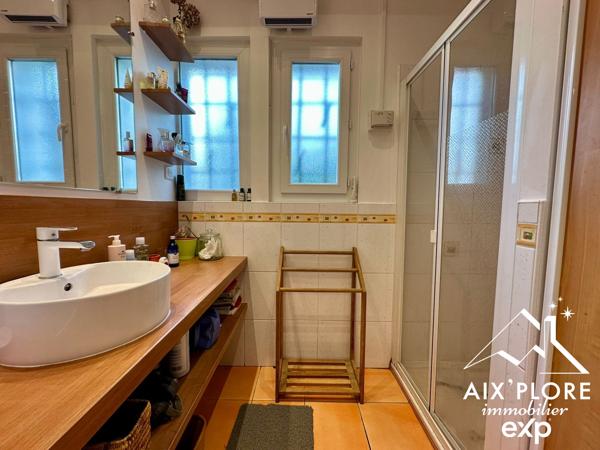 Appartement de type T4 avec jardin et garage