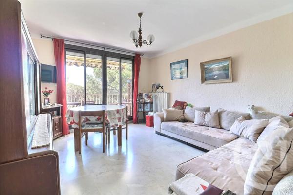 Appartement F3 à vendre  3 pièces - 61,33 m 2   ST RAPHAEL  - 83