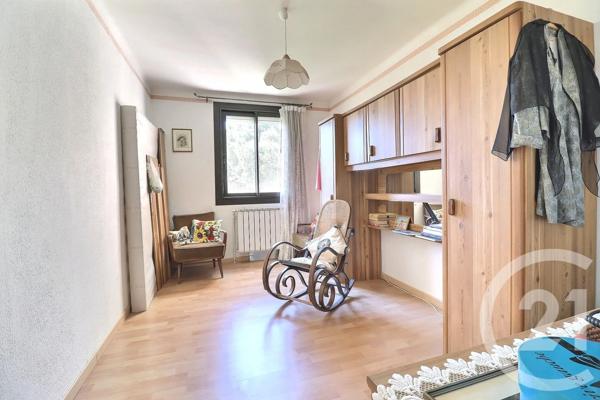 Appartement F3 à vendre  3 pièces - 61,33 m 2   ST RAPHAEL  - 83