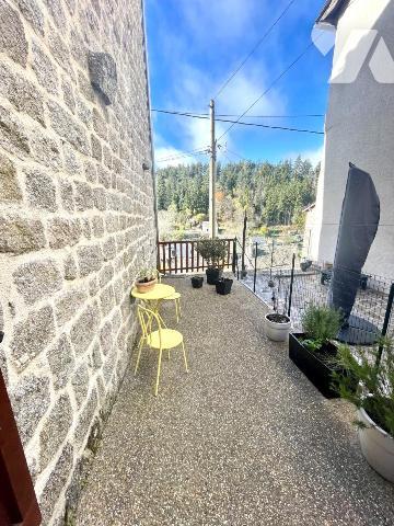 APPARTEMENT T3 DE 65 M² AVEC TERRASSE - SERVERETTE 48