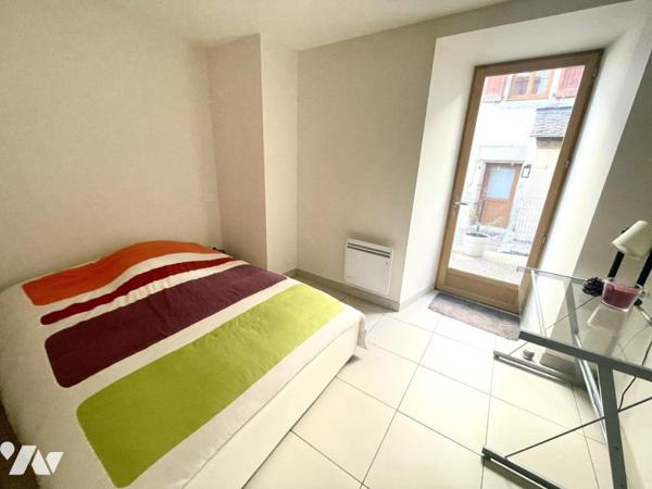 APPARTEMENT T3 DE 65 M² AVEC TERRASSE - SERVERETTE 48