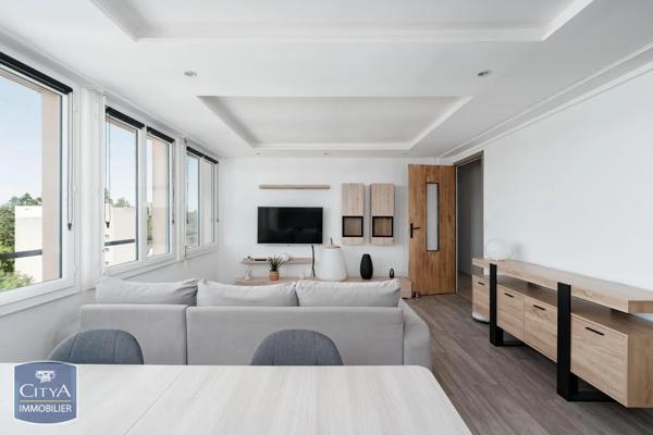 Appartement à louer 3 pièces 56m² Vichy (03200)