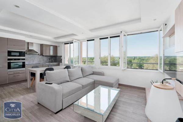 Appartement à louer 3 pièces 56m² Vichy (03200)