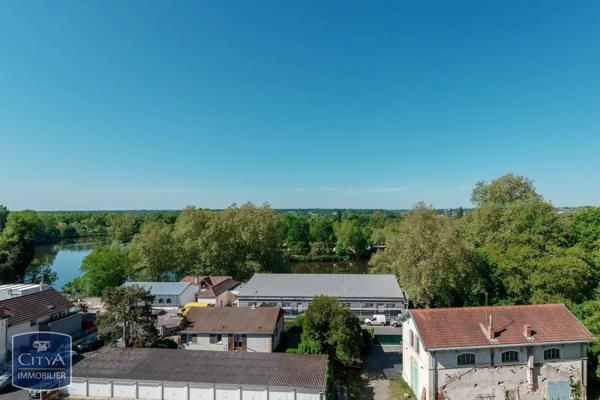 Appartement à louer 3 pièces 56m² Vichy (03200)