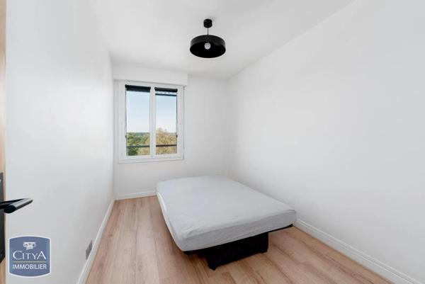 Appartement à louer 3 pièces 56m² Vichy (03200)