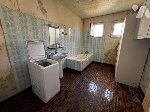 SAINT-MALO/SAINT-SERVAN - Maison d'habitation à rénover en plein c?ur du quartier prisé de Sain...