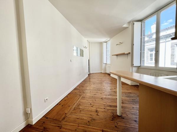 1 avenue des Etats Unis – 63000 CLERMONT-FERRAND